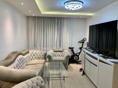 بيع شقة 4 غرف الجزائر بئر خادم