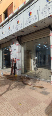 construction-travaux-facade-en-verre-trempe-boudouaou-boumerdes-algerie