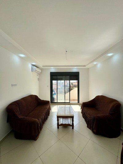 كراء شقة 3 غرف وهران وهران