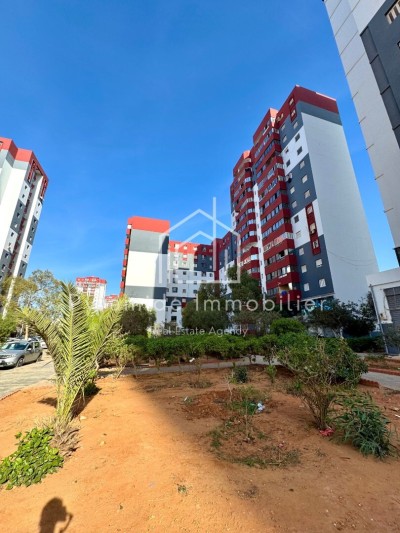 Vente Appartement F4 Oran Bir el djir