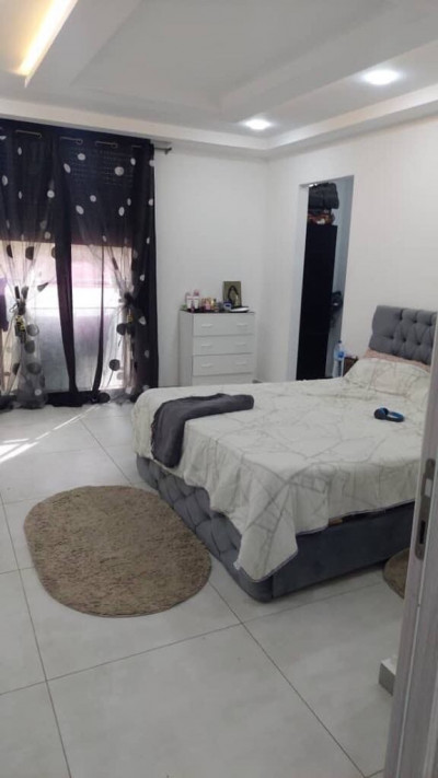 appartement-vente-f5-alger-souidania-algerie