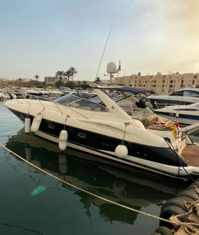 bateaux-rigide-yacht-sunseeker-hydra-alger-algerie