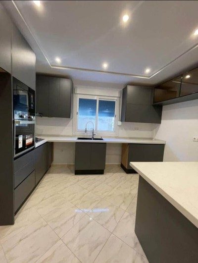 بيع شقة 4 غرف الجزائر برج الكيفان