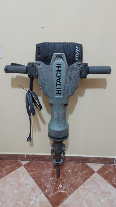 Démolisseur Hitachi 2000w