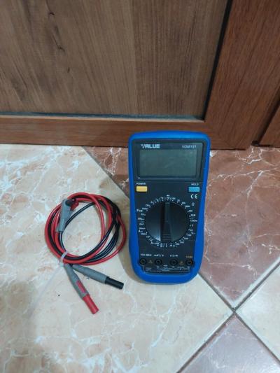 Multimètre VALUE 