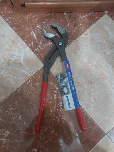 Pince Crocodile Knipex XXL 56cm