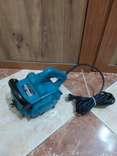 Décapeur à rouleau Makita 9741 (Japan)