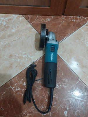 Meleuse Makita 1400w