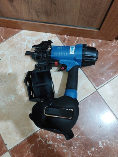 Cloueur pneumatique BEA