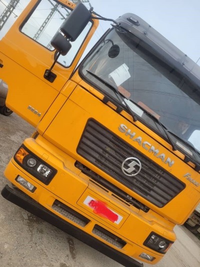 SHACMAN F2000 2025