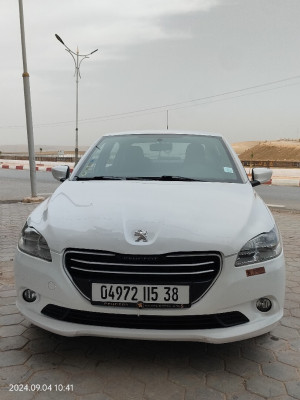 voitures-peugeot-301-2015-active-tissemsilt-algerie