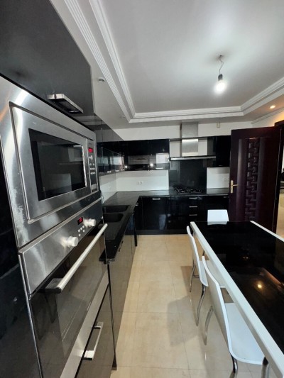 كراء شقة 4 غرف الجزائر شراقة