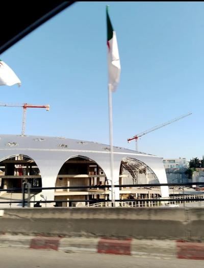 شقة-بيع-3-غرف-الجزائر-بئر-مراد-رايس