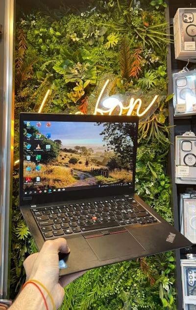 LENOVO X390 I5 8th 8GB 256GB SSD 13.3 FHD