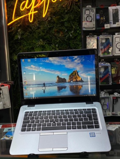 HP ELITEBOOK 840 G4 I5 7th 8GB 256GB 14 FHD TACTILE