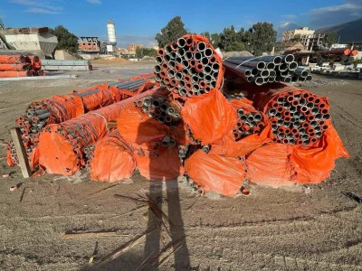 Tube Noir Et Galvanisé 