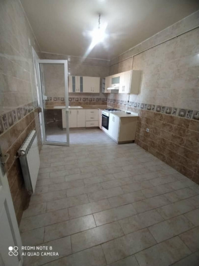 appartement-location-f4-alger-staoueli-algerie