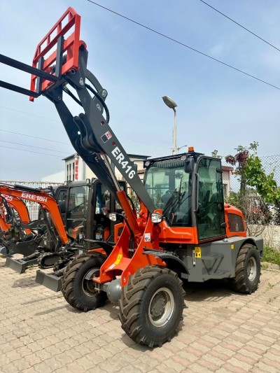 A Vendre : Chargeur sur Pneus