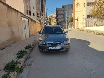 voitures-hyundai-accent-2013-gls-tiaret-algerie