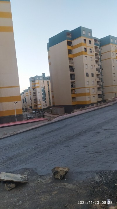 Location Appartement F4 Blida Bouarfa