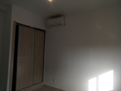 appartement-location-f4-alger-souidania-algerie