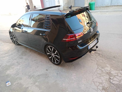 moyenne-berline-volkswagen-golf-7-2015-gtd-amalou-bejaia-algerie