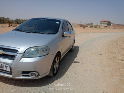 voitures-chevrolet-aveo-4-portes-2007-lt-biskra-algerie