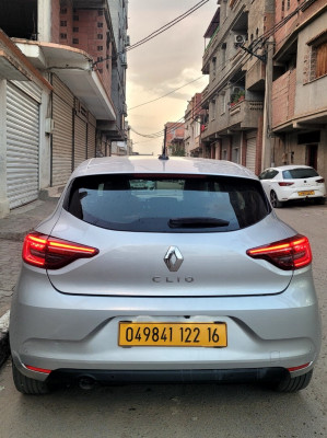 voitures-renault-clio-5-2022-limited-intense-reghaia-alger-algerie