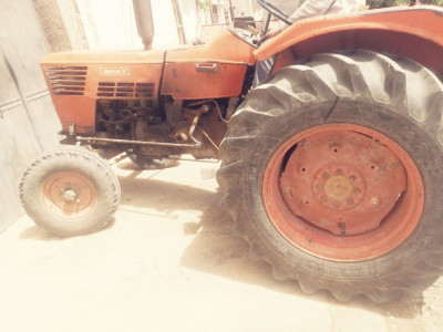 tractors-سيرتا-1979-ain-kihal-temouchent-algeria