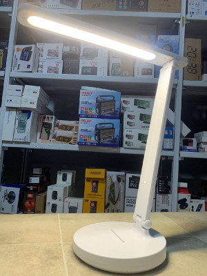 accessoires-de-bureaux-lampe-bureau-led-a-intensite-reglable-3-modes-declairage-commande-tactile-chargement-usb-bab-ezzouar-alger-algerie