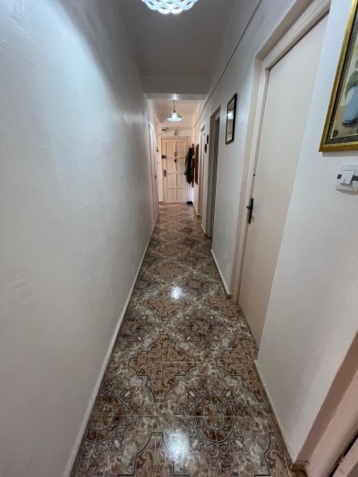 بيع شقة 3 غرف وهران بطيوة 