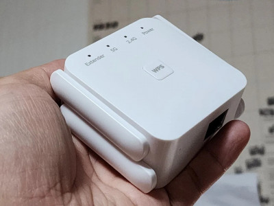 Kosiy Ripetitore WiFi Wireless 1200 Mbps 5GHz 2.4GHz Dual Band