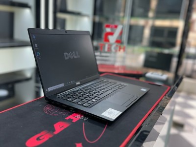 DELL LATUTUDE 7390  I7-8650u 16GB 256GB SSD