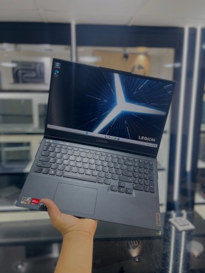 LENOVO LEGION 5 RYZEN 7 5800H 16gb 512gb ssd rtx 3050 4gb vram