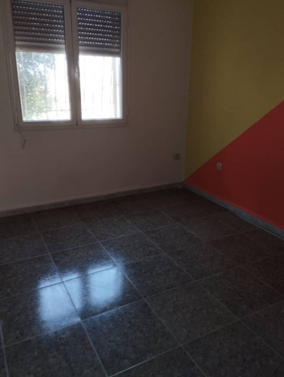 appartement-location-f2-alger-staoueli-algerie