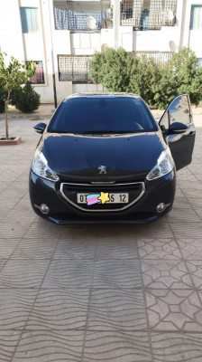 citadine-peugeot-208-2015-allure-tebessa-algerie