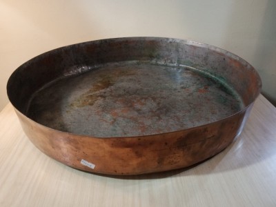 Grande Bassine en cuivre rouge étamé