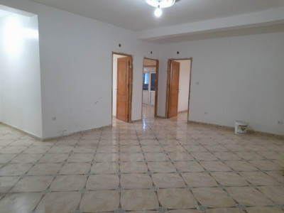 appartement-location-f4-boumerdes-hammedi-algerie