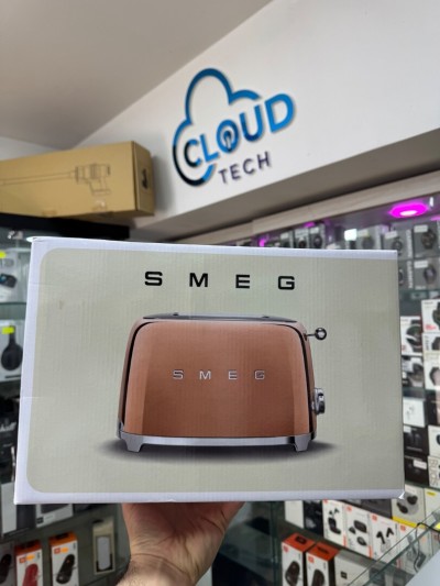 Grill pain Smeg TSF01