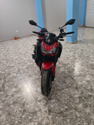 motos-et-scooters-z-900-sizuki-2018-chlef-algerie