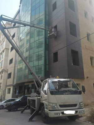 location-de-vehicules-camion-nacelle-hydra-alger-algerie