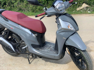 motos-scooters-sym-st-2024-skikda-algerie