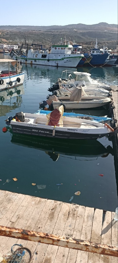 bateaux-rigide-polyor-520-peche-oran-algerie