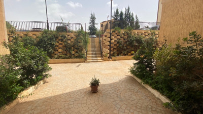 appartement-location-f4-alger-souidania-algerie