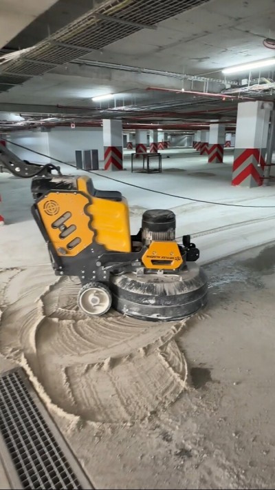 Ponçage et rabotage des sols en béton 