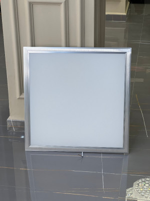 materiel-electrique-plafonnier-60x60-panel-led-dar-el-beida-bir-djir-alger-algerie