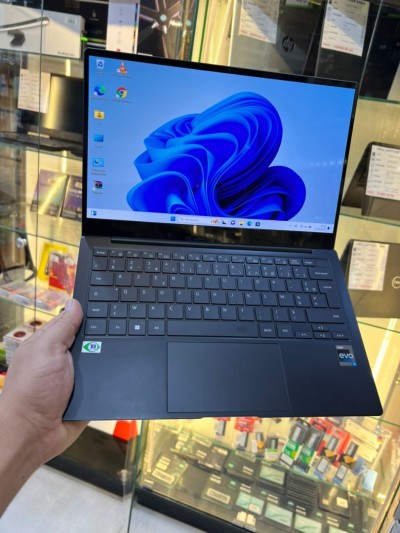 LAPTOP CABA SAMSUNG GALAXY BOOK 2 PRO I5 12EME/8/SSD256/ 13.3"