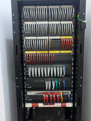 Installation et maintenance de réseau informatique
