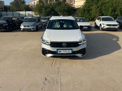 voitures-wolkswagen-tiguan-2024-r-line-bordj-el-kiffan-alger-algerie