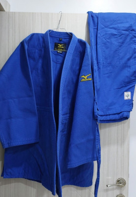 tenue-kimono-judo-birtouta-alger-algerie